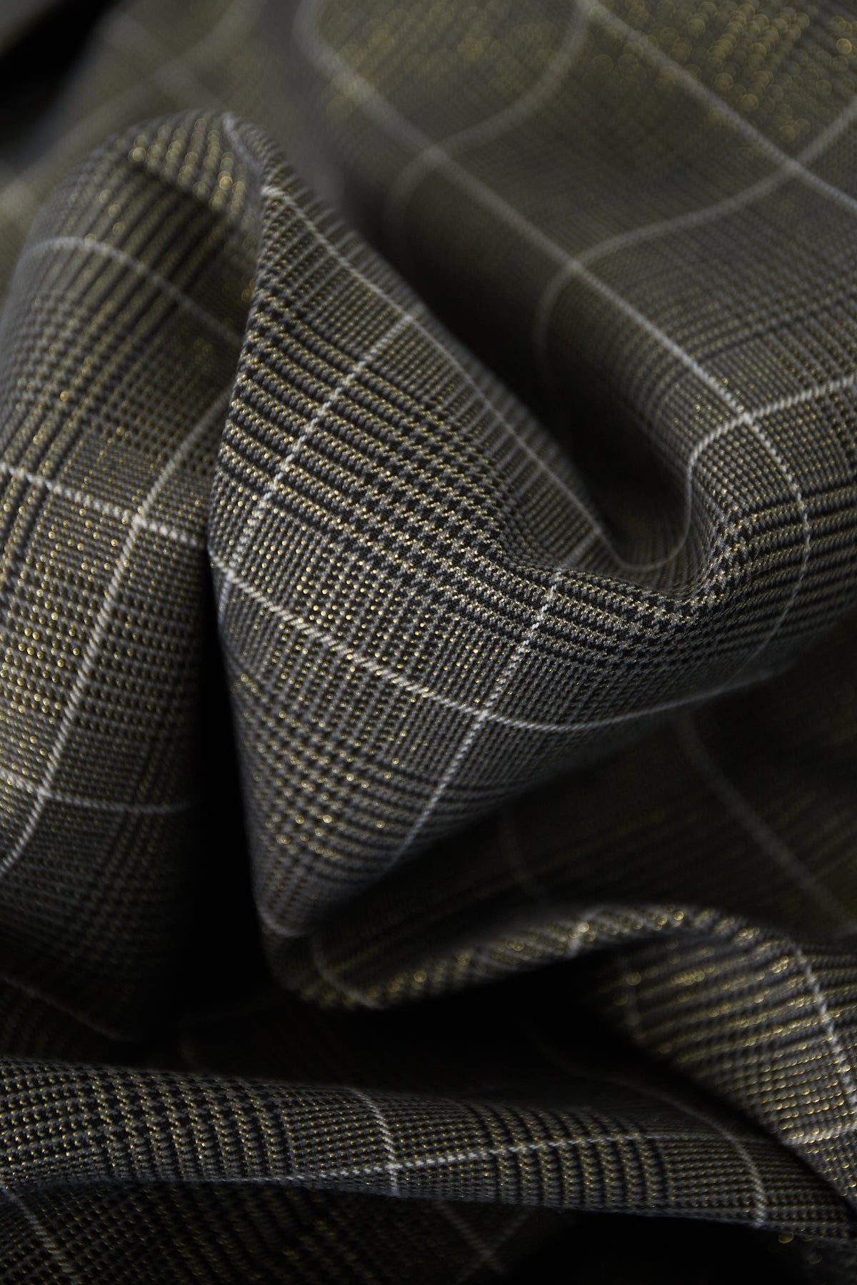 Isla Nomada – Timeless Check Blazer