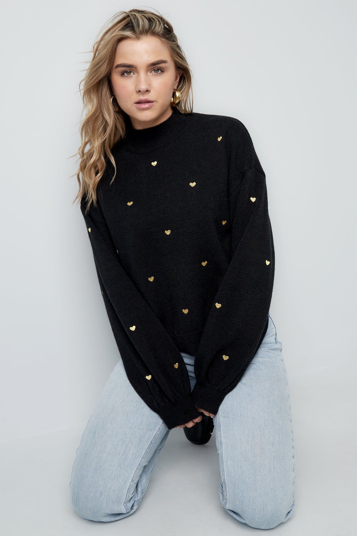 Isla Nomada – Midnight Love Sweater